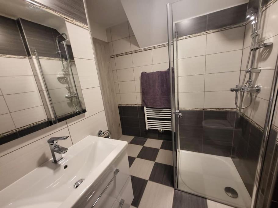 מריבור Jack Apartments מראה חיצוני תמונה