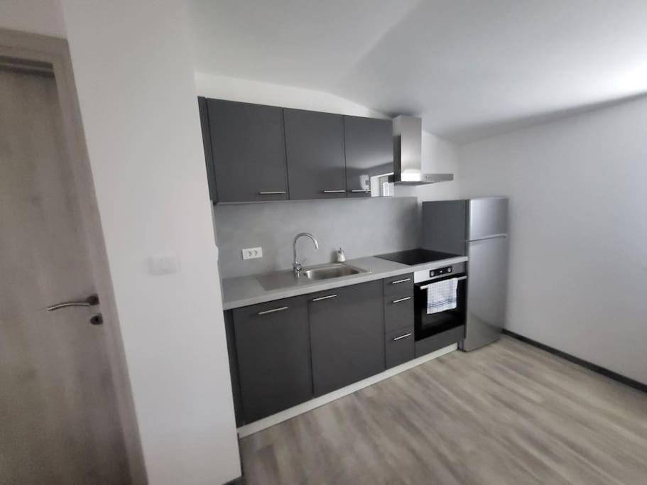 מריבור Jack Apartments מראה חיצוני תמונה